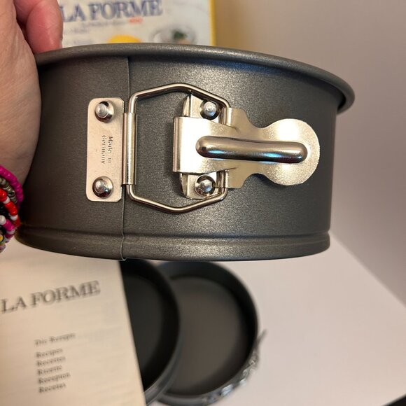 🍰 Kaiser La Forme Springform Pan Set (6) | 4 Mini + 2 Large | Made in Germany | - Picture 5 of 7